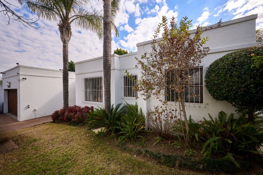 3 Bedroom Property for Sale in Sunninghill Gauteng