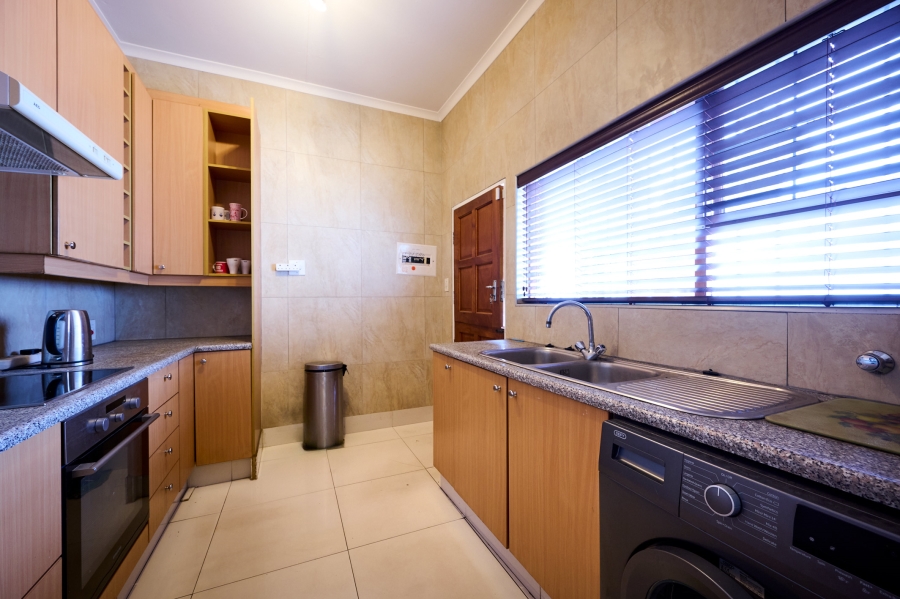 3 Bedroom Property for Sale in Sunninghill Gauteng