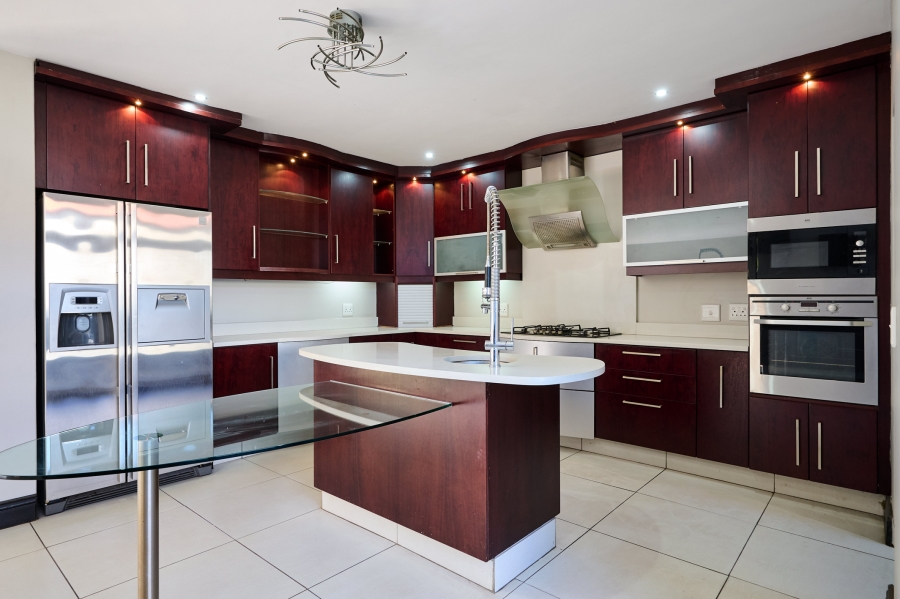 4 Bedroom Property for Sale in Carlswald Estate Gauteng