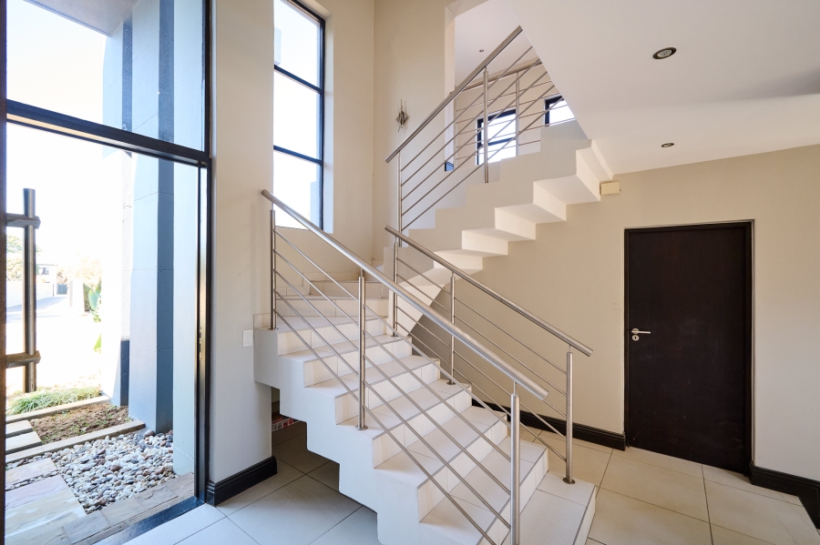 4 Bedroom Property for Sale in Carlswald Estate Gauteng