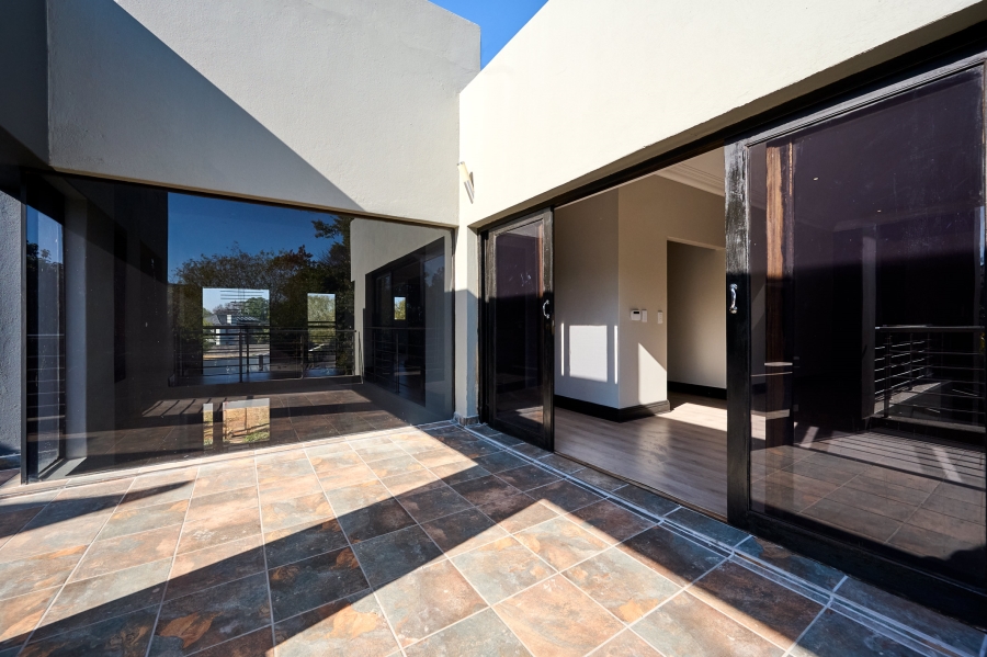 4 Bedroom Property for Sale in Carlswald Estate Gauteng