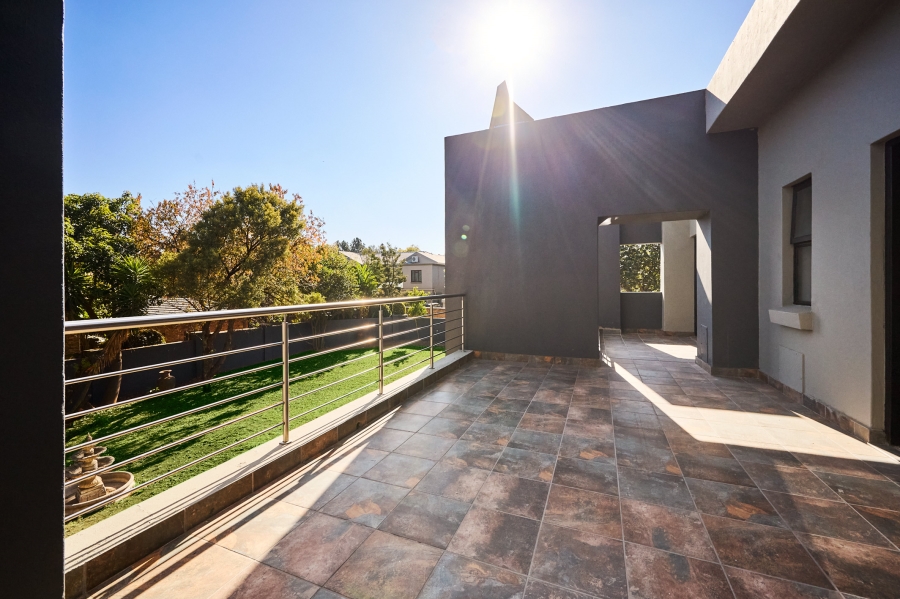 4 Bedroom Property for Sale in Carlswald Estate Gauteng