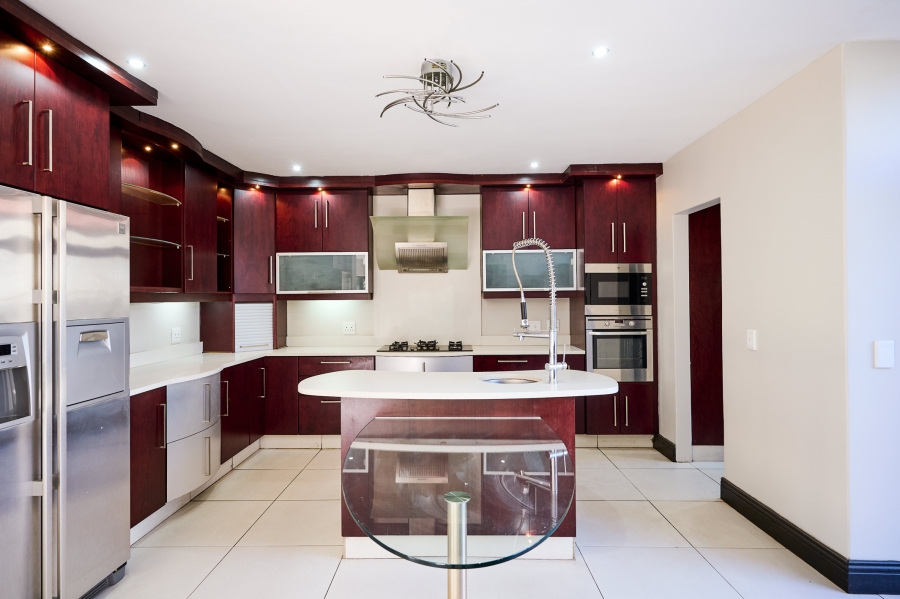 4 Bedroom Property for Sale in Carlswald Estate Gauteng