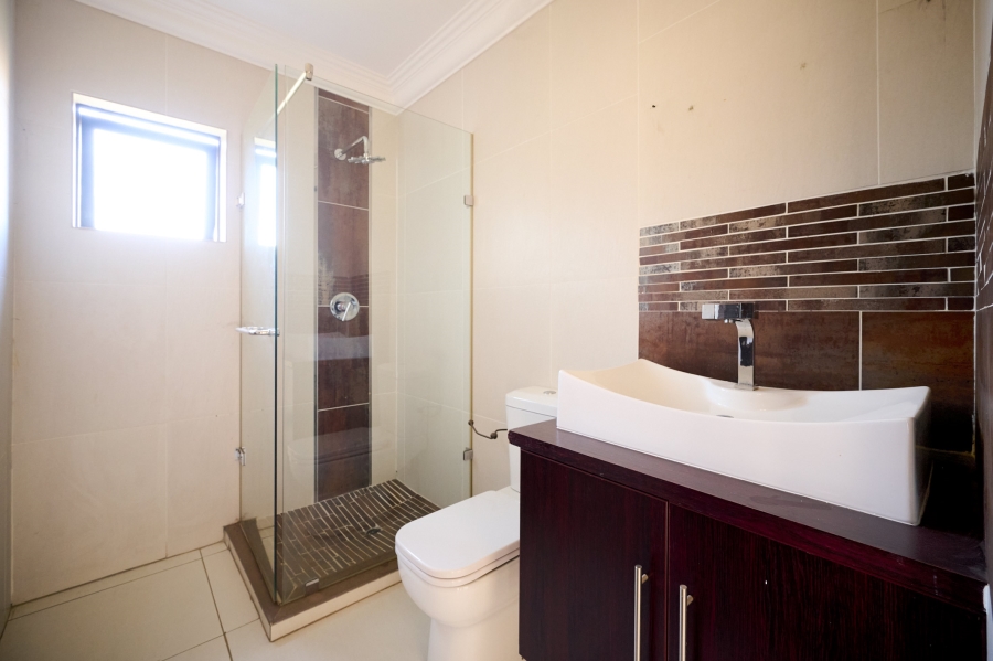 4 Bedroom Property for Sale in Carlswald Estate Gauteng