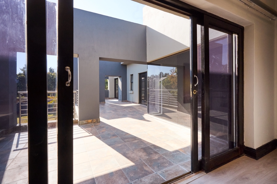 4 Bedroom Property for Sale in Carlswald Estate Gauteng