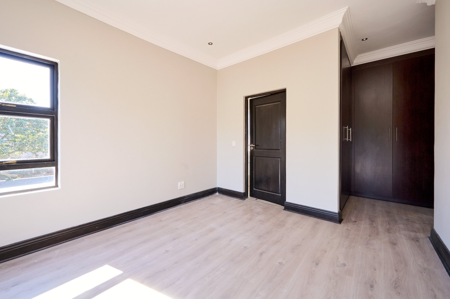 4 Bedroom Property for Sale in Carlswald Estate Gauteng
