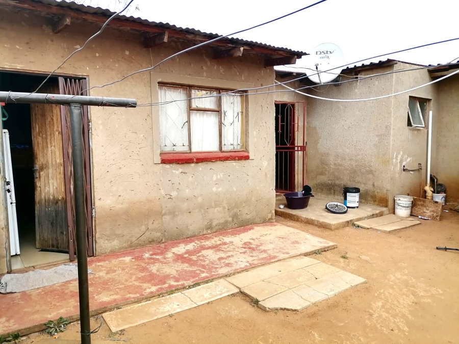 4 Bedroom Property for Sale in Windmill Park Gauteng