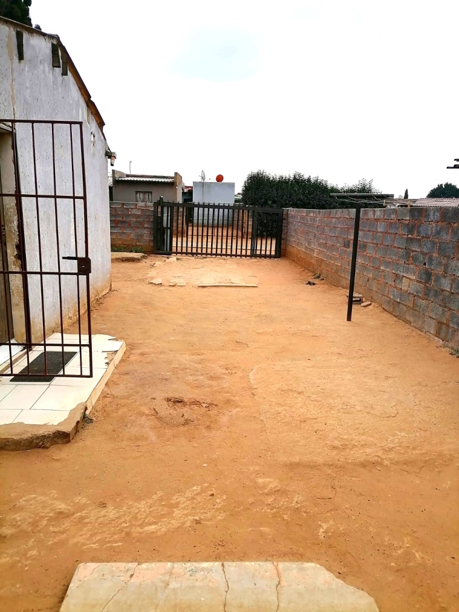 4 Bedroom Property for Sale in Windmill Park Gauteng