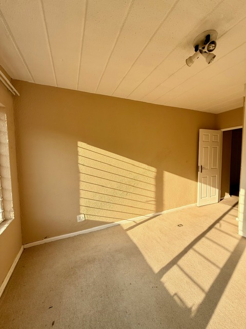 To Let 3 Bedroom Property for Rent in President Park Gauteng