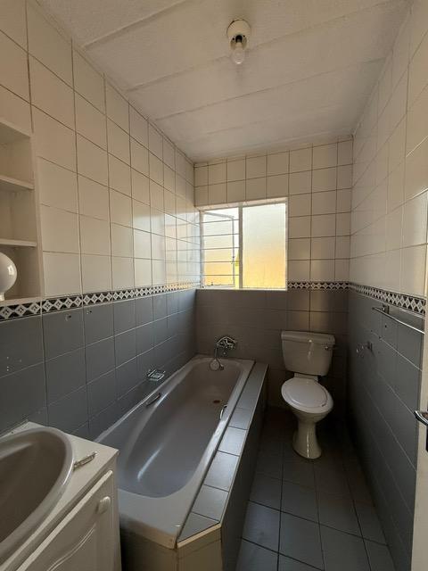 To Let 3 Bedroom Property for Rent in President Park Gauteng