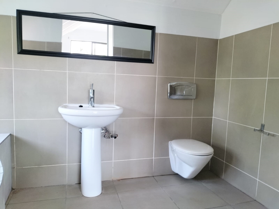 To Let 1 Bedroom Property for Rent in Northcliff Gauteng