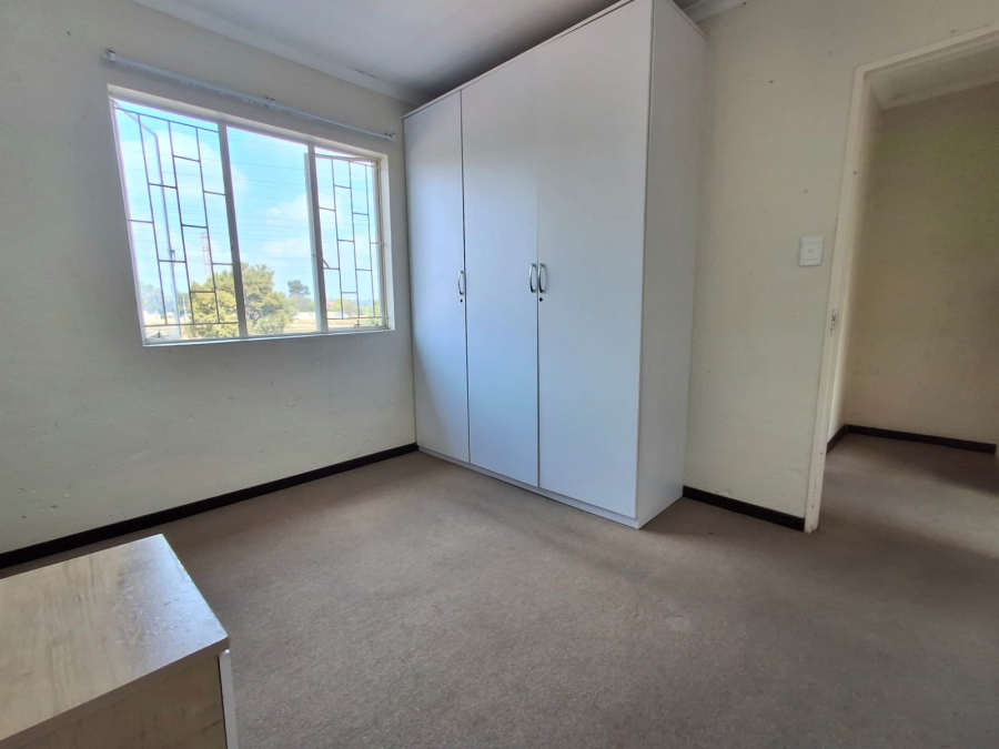 2 Bedroom Property for Sale in Greenstone Hill Gauteng