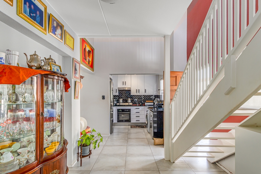 2 Bedroom Property for Sale in Douglasdale Gauteng