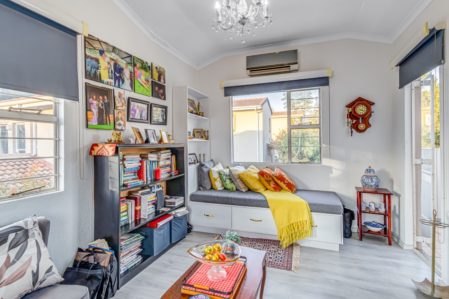 2 Bedroom Property for Sale in Douglasdale Gauteng