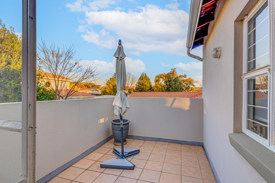 2 Bedroom Property for Sale in Douglasdale Gauteng