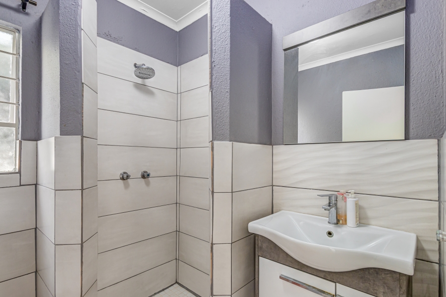 2 Bedroom Property for Sale in Douglasdale Gauteng