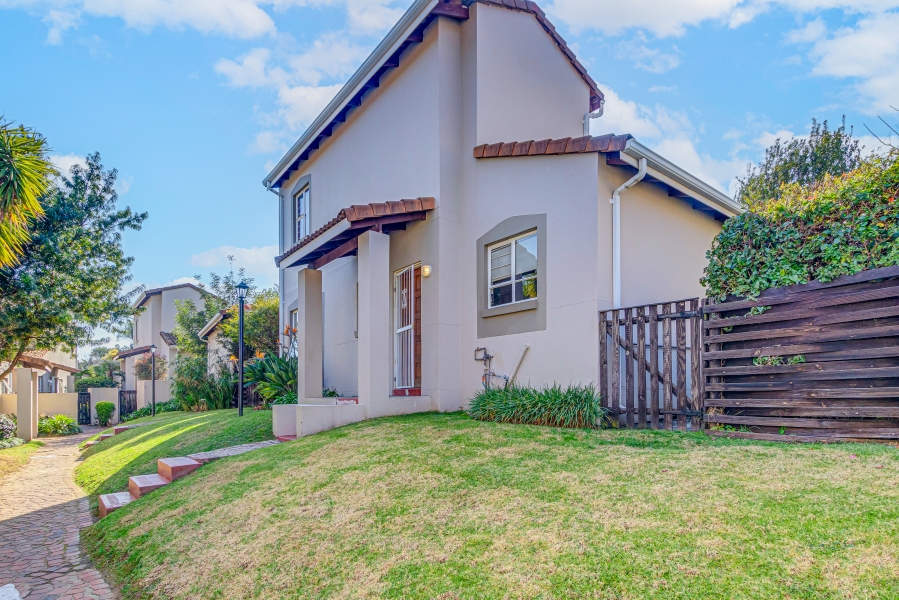 2 Bedroom Property for Sale in Douglasdale Gauteng
