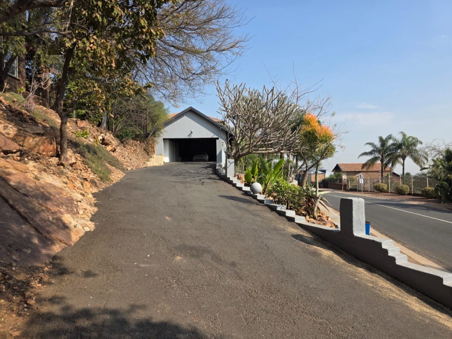 3 Bedroom Property for Sale in Magalieskruin Gauteng