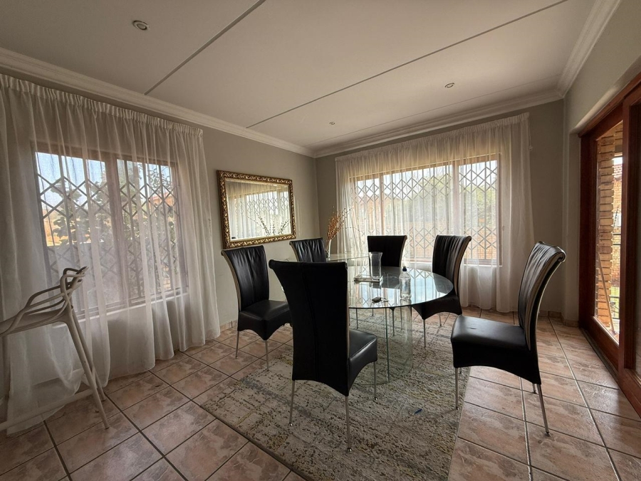 3 Bedroom Property for Sale in Ruimsig Gauteng