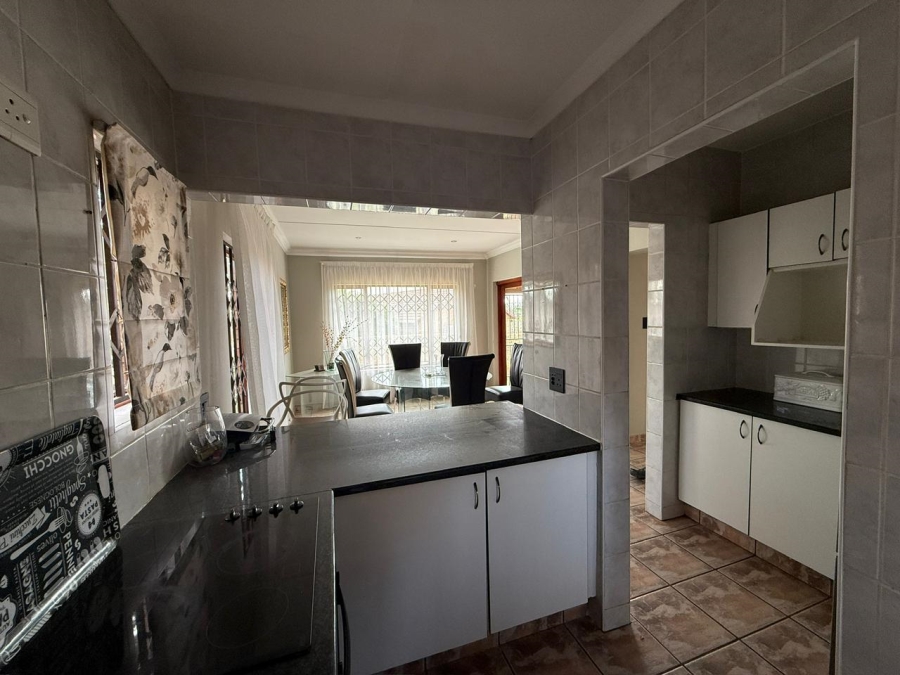 3 Bedroom Property for Sale in Ruimsig Gauteng