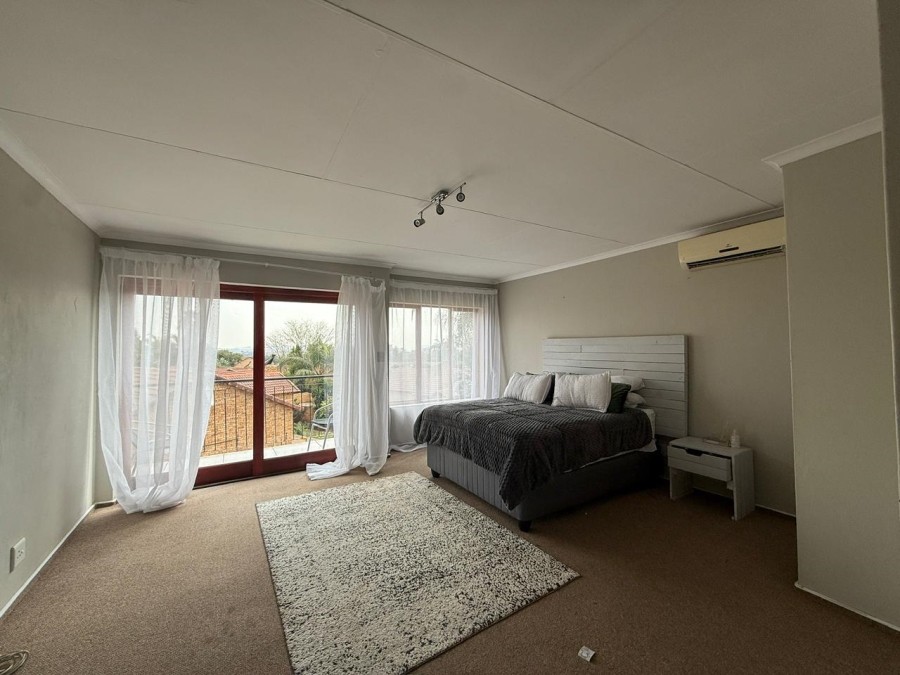 3 Bedroom Property for Sale in Ruimsig Gauteng
