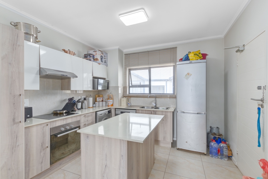 2 Bedroom Property for Sale in Weltevreden Park Gauteng