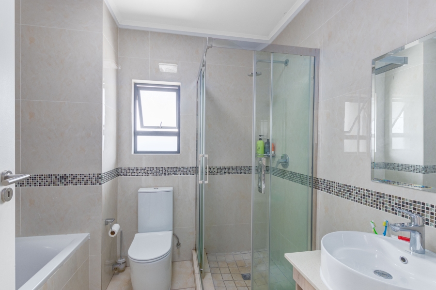 2 Bedroom Property for Sale in Weltevreden Park Gauteng