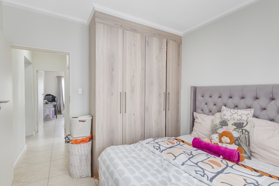 2 Bedroom Property for Sale in Weltevreden Park Gauteng