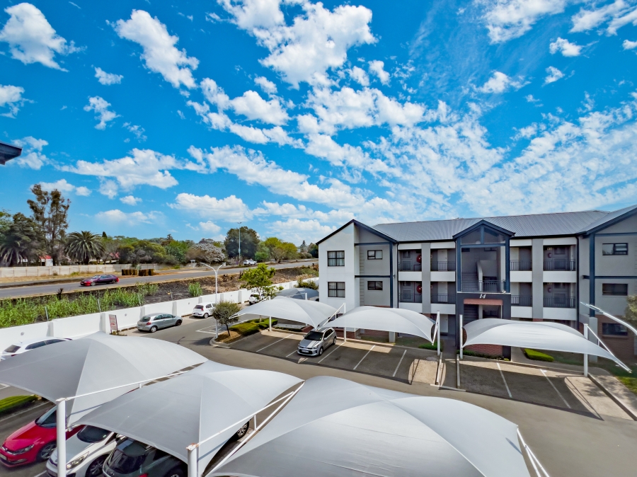 2 Bedroom Property for Sale in Weltevreden Park Gauteng
