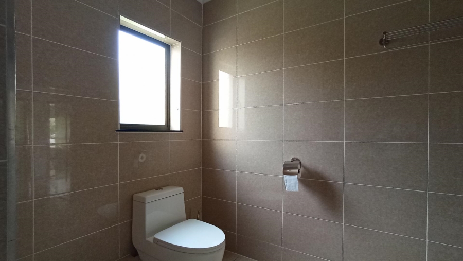 3 Bedroom Property for Sale in Noordwyk Gauteng