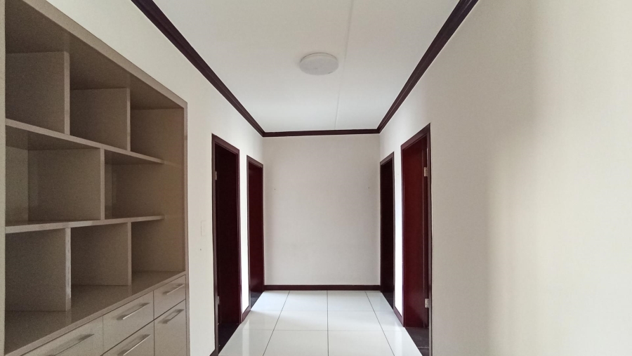 3 Bedroom Property for Sale in Noordwyk Gauteng
