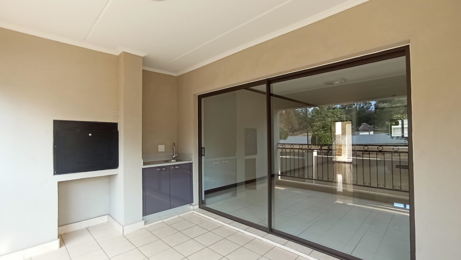 3 Bedroom Property for Sale in Noordwyk Gauteng