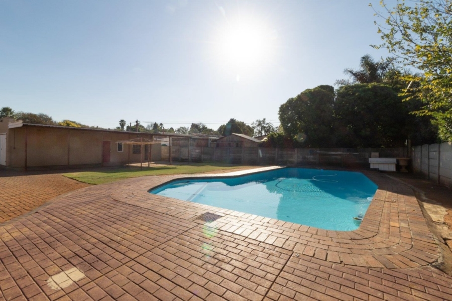 3 Bedroom Property for Sale in Northmead Gauteng