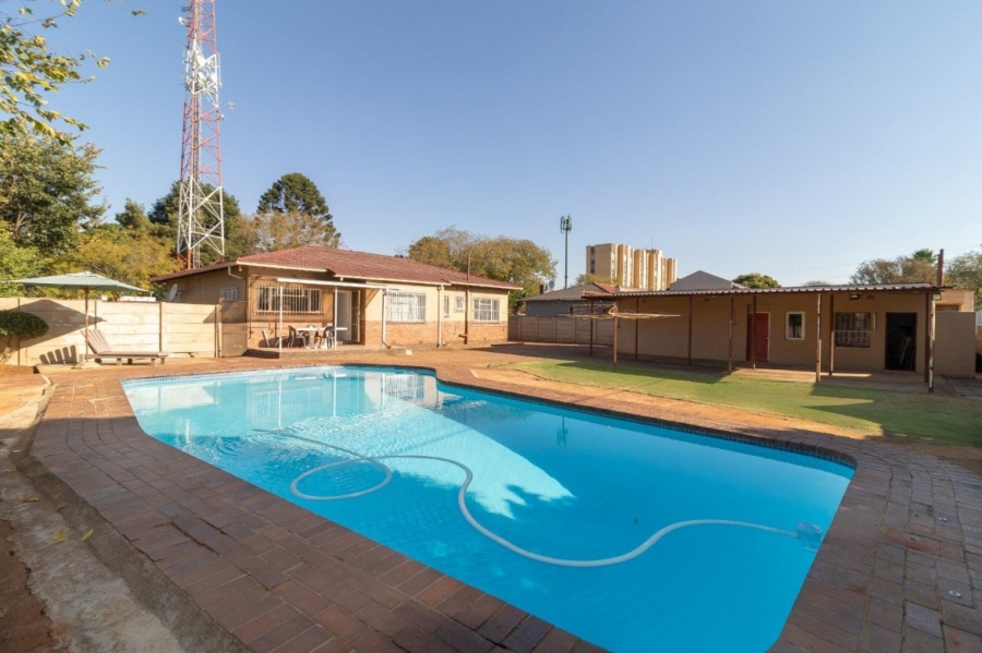 3 Bedroom Property for Sale in Northmead Gauteng