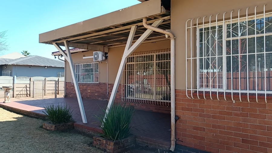 3 Bedroom Property for Sale in Northmead Gauteng
