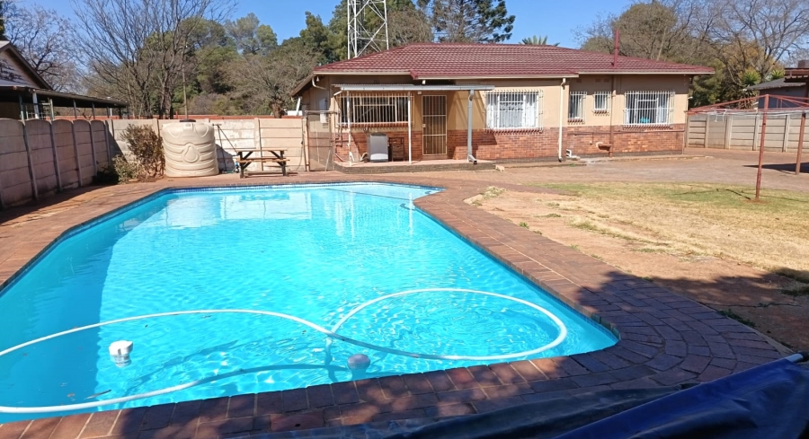 3 Bedroom Property for Sale in Northmead Gauteng