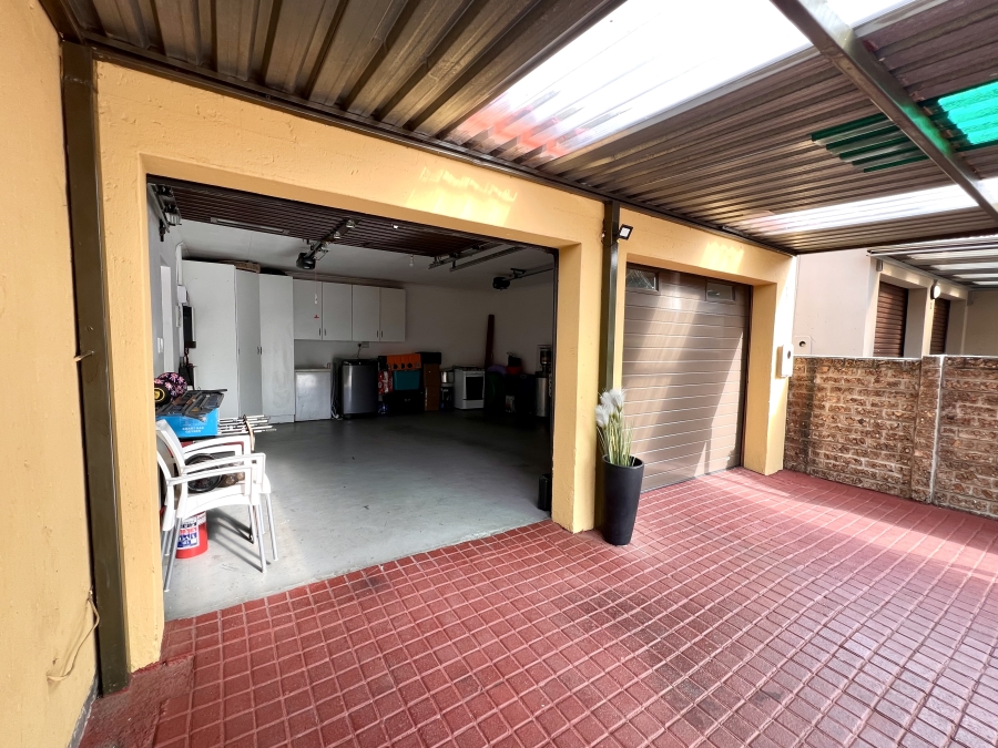 3 Bedroom Property for Sale in Union Gauteng
