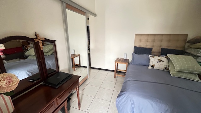 2 Bedroom Property for Sale in Sunninghill Gauteng
