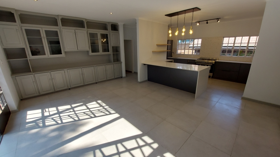 4 Bedroom Property for Sale in Waterkloof Heights Gauteng