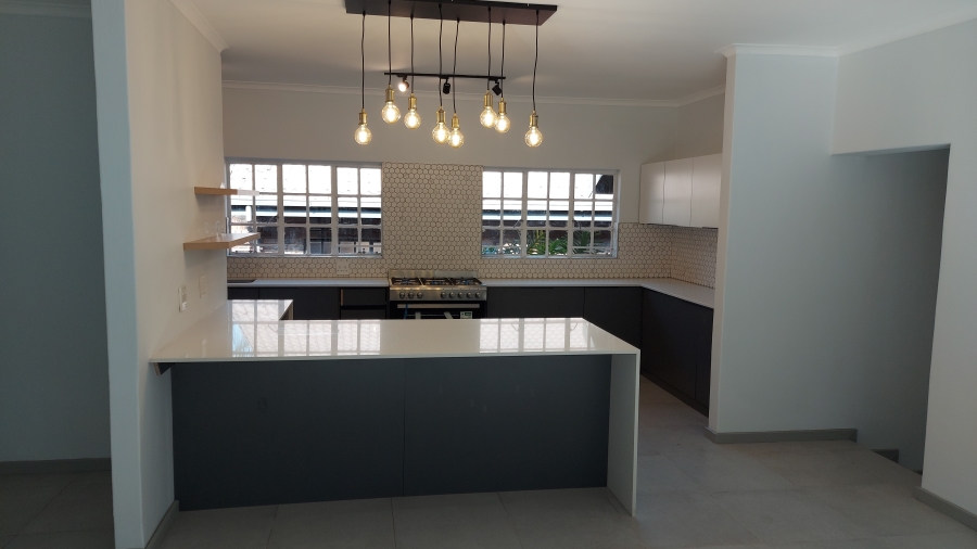 4 Bedroom Property for Sale in Waterkloof Heights Gauteng