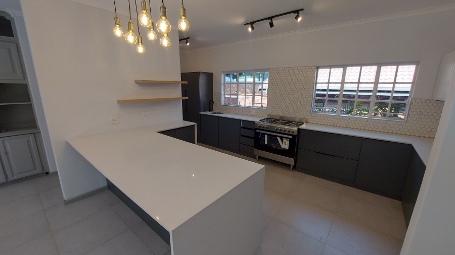 4 Bedroom Property for Sale in Waterkloof Heights Gauteng