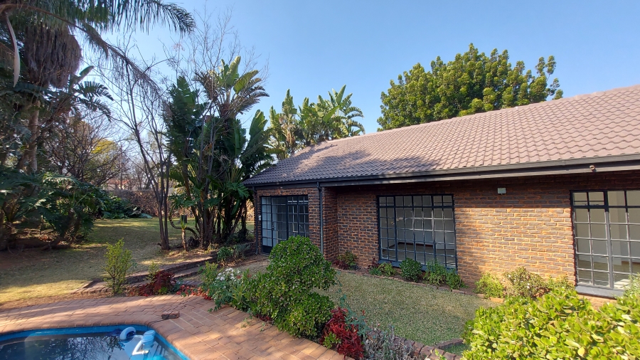 4 Bedroom Property for Sale in Waterkloof Heights Gauteng