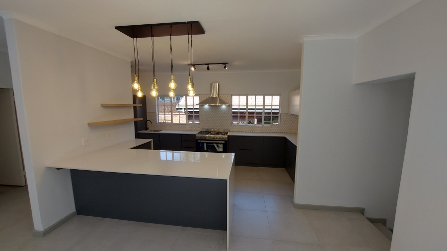 4 Bedroom Property for Sale in Waterkloof Heights Gauteng