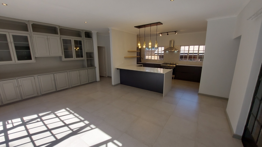 4 Bedroom Property for Sale in Waterkloof Heights Gauteng
