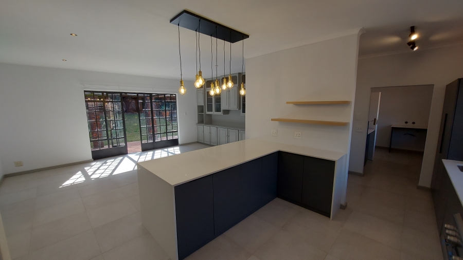 4 Bedroom Property for Sale in Waterkloof Heights Gauteng
