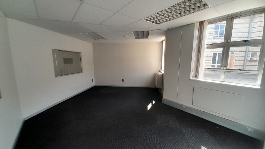 To Let commercial Property for Rent in Carlswald Gauteng