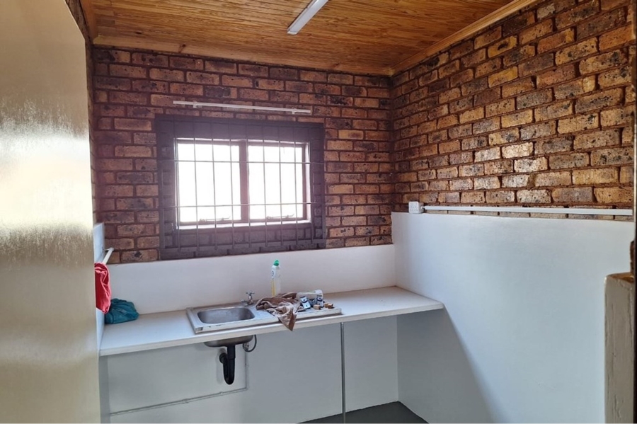 To Let commercial Property for Rent in Pomona Gauteng