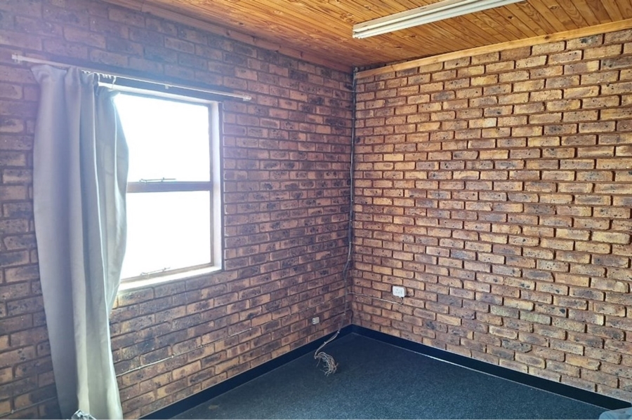 To Let commercial Property for Rent in Pomona Gauteng