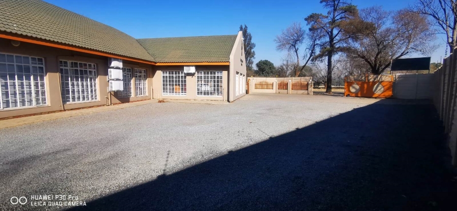 To Let commercial Property for Rent in Three Rivers Gauteng