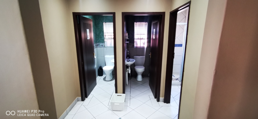To Let commercial Property for Rent in Three Rivers Gauteng